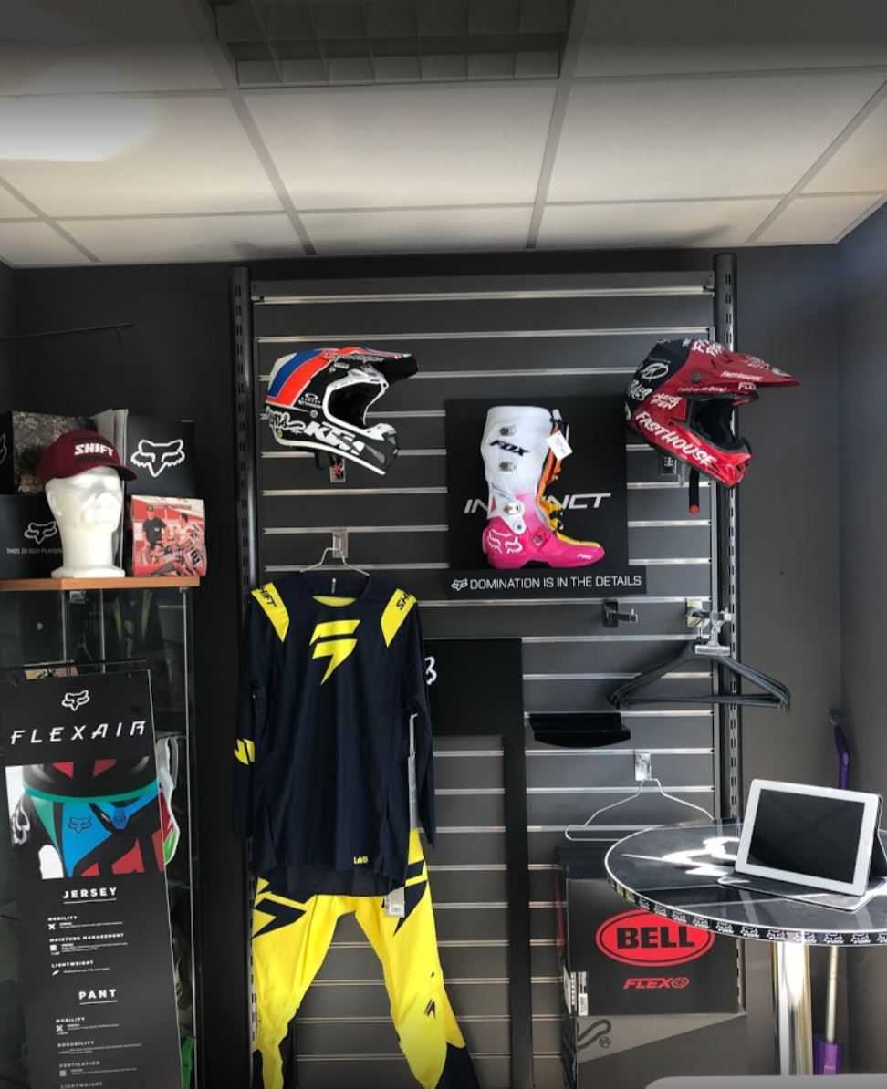 Intérieur du showroom - Mx-Stickers.com