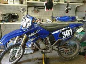 2011/05 - 125 yz