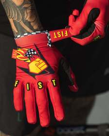 Gants cross Fist Handwear Pecker 2025 (3)