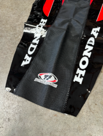 Housse de selle Throttle Jockey - HRC 125 et 250 CR - Retro (2)