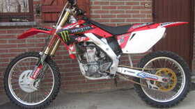 2013/09 - honda 250 crf 2006