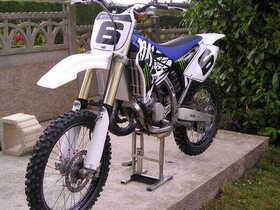 2011/05 - 125 yz