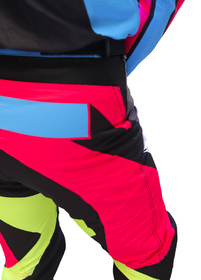 Tenue cross Stancy Vibe Stripes 2026 (5)