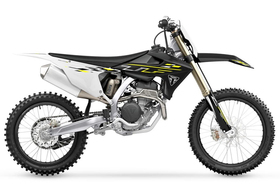 TRIUMPH TFX 250 2026